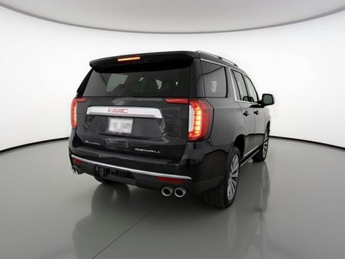Certified 2023 GMC Yukon Denali image 7