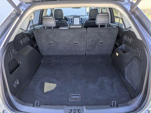 Used 2024 Ford Edge Titanium image 30