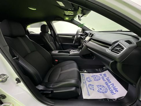 Used 2019 Honda Civic Sport image 28