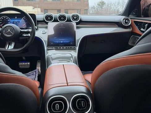 Used 2023 Mercedes-Benz C 300 Sedan image 29