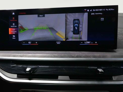 Used 2023 BMW X7 xDrive40i w/ M Sport Package image 16