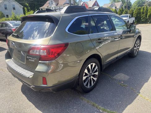 Used 2016 Subaru Outback 2.5i Limited AWD/4WD image 5