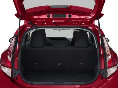 Used 2016 Toyota Prius C Four image 13