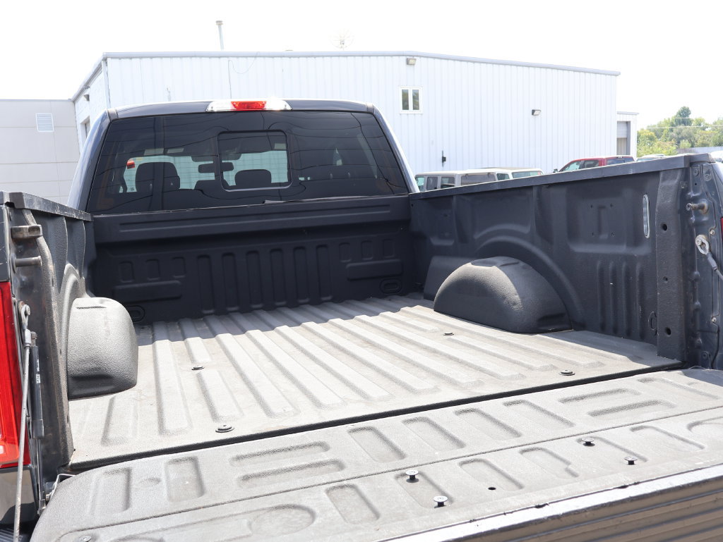 Used 2016 Ford F150 XLT w/ Equipment Group 302A Luxury AWD/4WD image 14