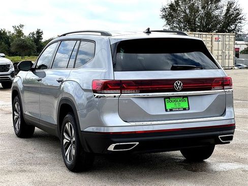 New 2026 Volkswagen Atlas SE image 6