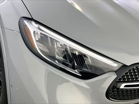 New 2027 Mercedes-Benz GLC 300 4MATIC image 16
