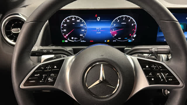 Certified 2026 Mercedes-Benz GLB 250 4MATIC image 17
