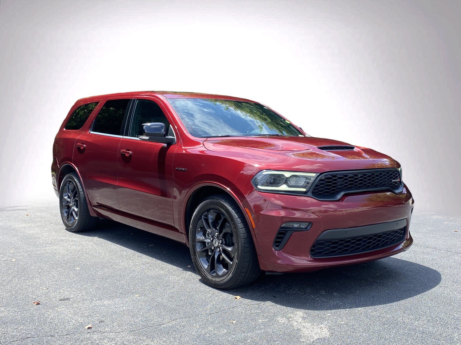 Used 2022 Dodge Durango R/T w/ Blacktop Package AWD/4WD image 2