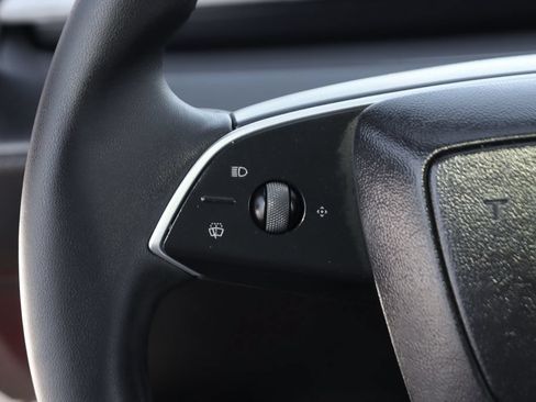 Used 2026 Tesla Model Y Long Range RWD image 21