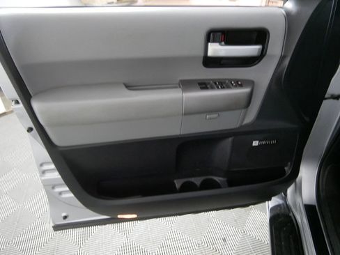Used 2013 Toyota Sequoia Limited image 14