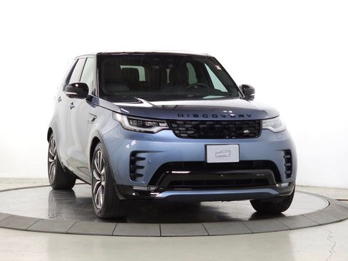 Used 2023 Land Rover Discovery S R-Dynamic image 13