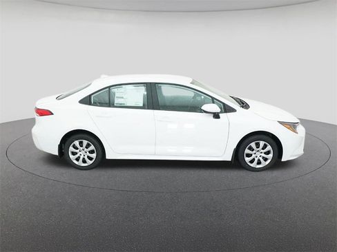 New 2026 Toyota Corolla LE image 11