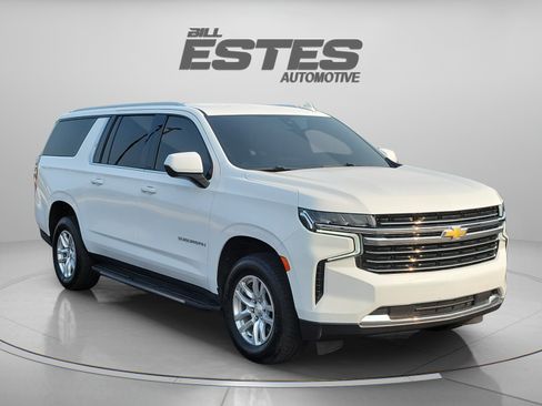 Used 2021 Chevrolet Suburban LT RWD image 5