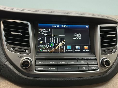 Used 2017 Hyundai Tucson Limited w/ Cargo Package AWD/4WD image 26