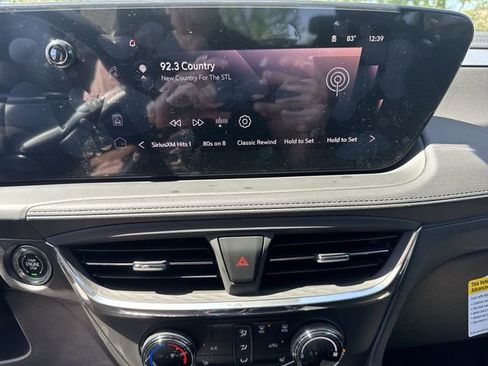 New 2026 Buick Encore GX Preferred w/ Comfort Package AWD/4WD image 16