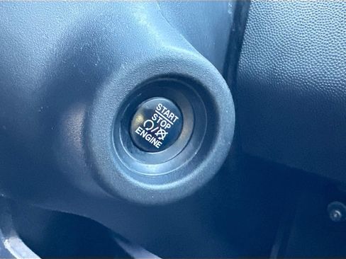Used 2023 RAM ProMaster 3500 FWD image 12