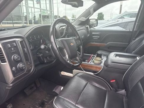 Used 2018 Chevrolet Silverado 1500 High Country AWD/4WD image 26