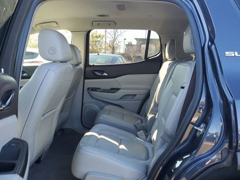 Used 2018 GMC Acadia SLT image 12