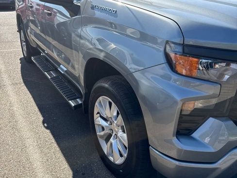 Used 2026 Chevrolet Silverado 1500 Custom AWD/4WD image 3