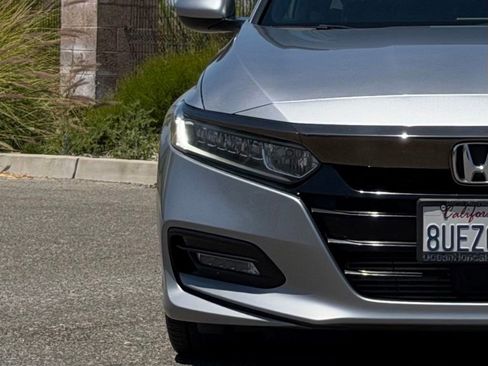 Used 2020 Honda Accord Sport image 7