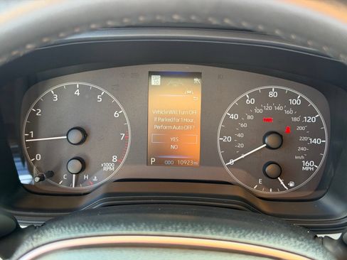 Used 2025 Toyota Corolla SE FWD image 17
