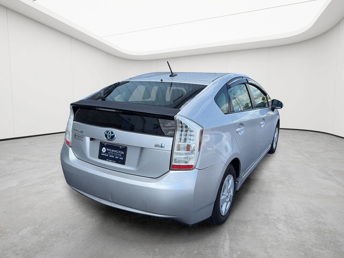 Used 2011 Toyota Prius Two FWD image 3