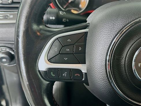 Used 2020 Jeep Compass Trailhawk image 26