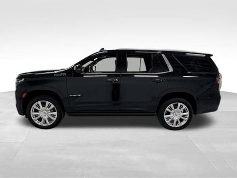 Certified 2024 Chevrolet Tahoe High Country AWD/4WD image 3