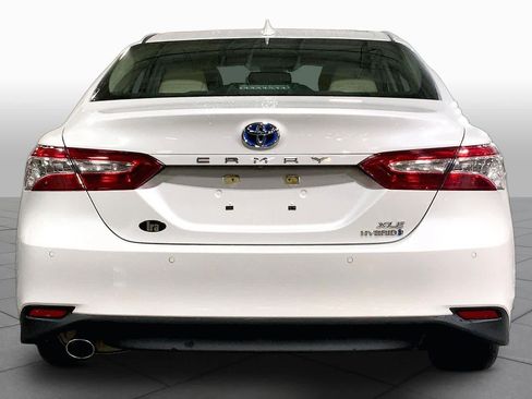 Used 2019 Toyota Camry XLE w/ Driver Assist Package FWD image 5