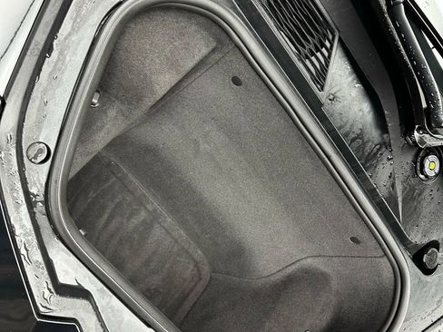 Used 2024 Chevrolet Corvette Stingray Preferred Conv w/ 2LT image 37