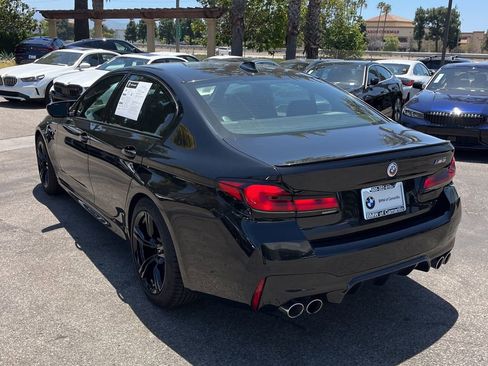 Used 2022 BMW M5 AWD/4WD image 2