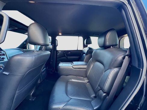 Used 2023 Nissan Armada SL w/ Midnight Edition Package image 16