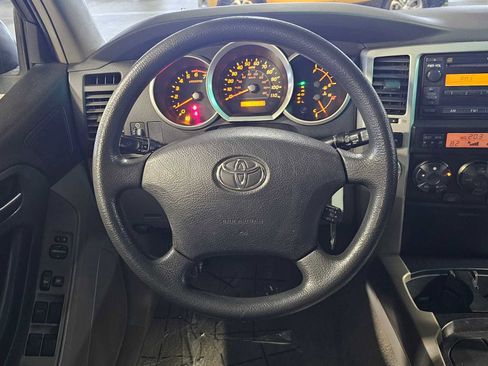 Used 2007 Toyota 4Runner SR5 image 10