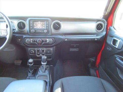 Used 2019 Jeep Wrangler Unlimited Sport S image 14