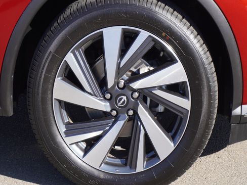 Used 2023 Nissan Murano SL w/ SL Moonroof Package image 5