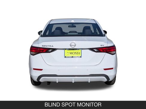 Used 2024 Nissan Sentra SV image 9