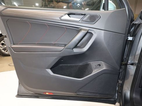 Used 2024 Volkswagen Tiguan Wolfsburg Edition image 20