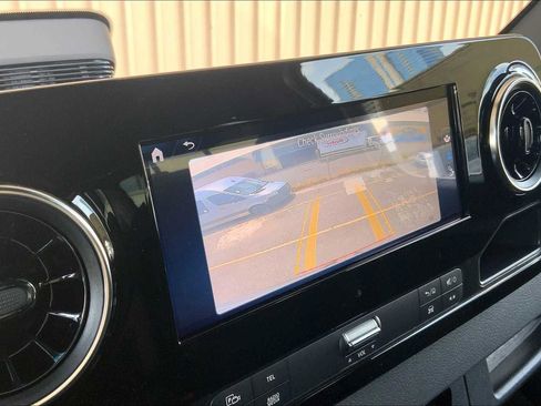 New 2025 Mercedes-Benz Sprinter 2500 image 21