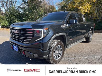 Used 2024 GMC Sierra 1500 AT4 w/ Technology Package