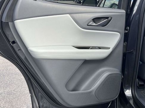 Used 2022 Chevrolet Blazer LT image 16