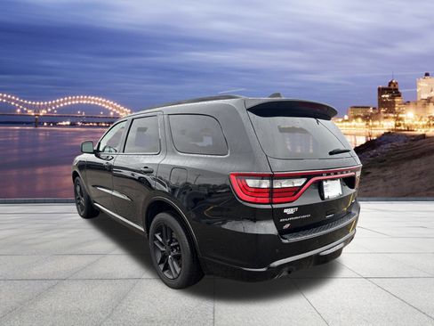 Used 2023 Dodge Durango GT image 3