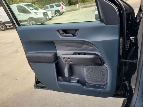 New 2026 Ford Maverick XL image 12