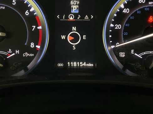 Used 2016 Toyota Highlander XLE w/ Protection Package #3 AWD/4WD image 42