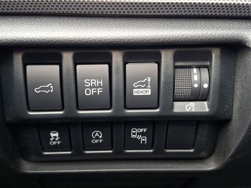 Used 2021 Subaru Forester Limited w/ Popular Package #3 image 27