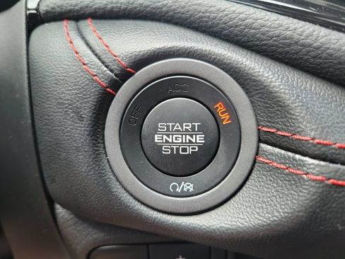 Used 2024 Dodge Durango GT AWD/4WD image 27