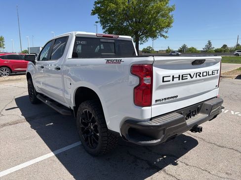 New 2026 Chevrolet Silverado 1500 LT Trail Boss w/ Convenience Package II AWD/4WD image 4