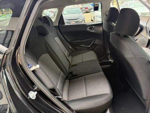 Used 2021 Kia Soul GT-Line image 14