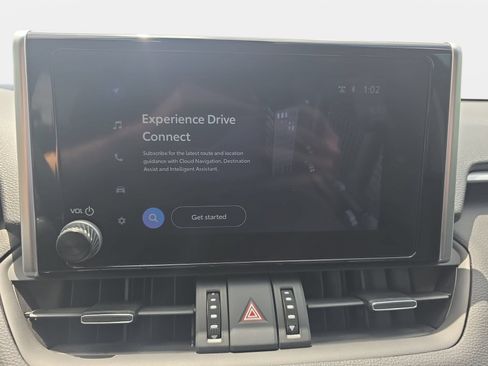 Used 2023 Toyota RAV4 XLE Premium FWD image 22