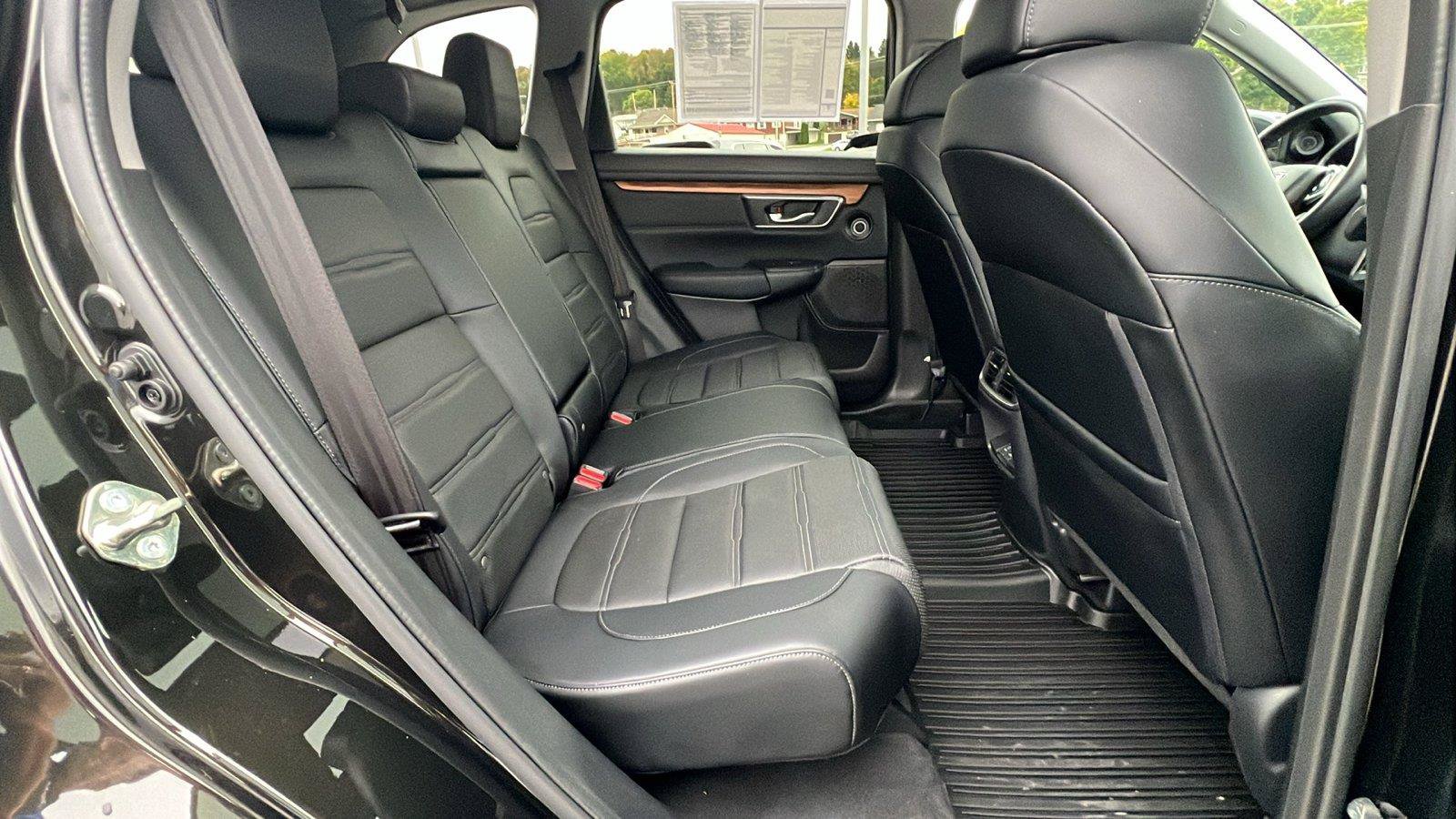 Used 2017 Honda CR-V Touring image 15