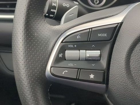 Used 2023 Genesis G70 2.0T RWD image 27